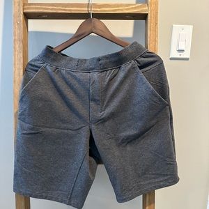 CITY SWEAT SHORT FRENCH TERRY 9" *ONLINE ONLY Limited edition